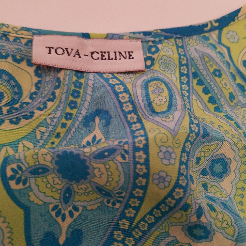Tova Celine - Picture 3 of 3